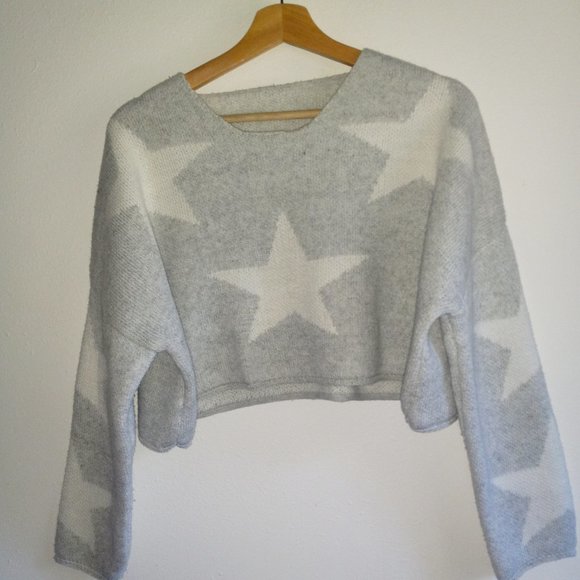 Sweaters - Grey Star cropped sweater